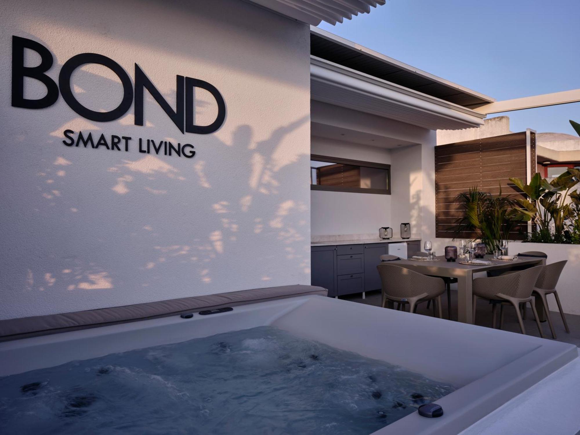 Bond Smart Living Suites Atenas Exterior foto