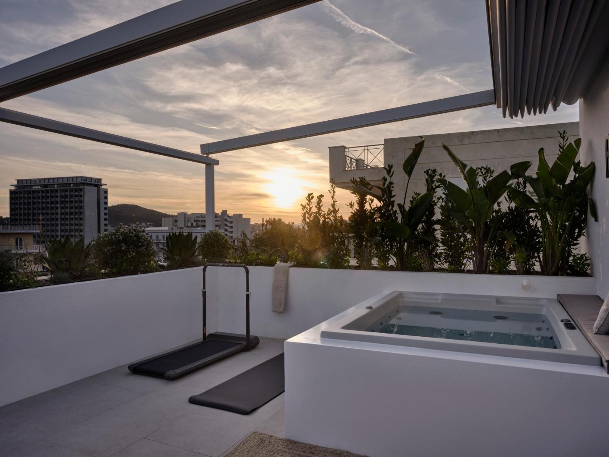 Bond Smart Living Suites Atenas Exterior foto