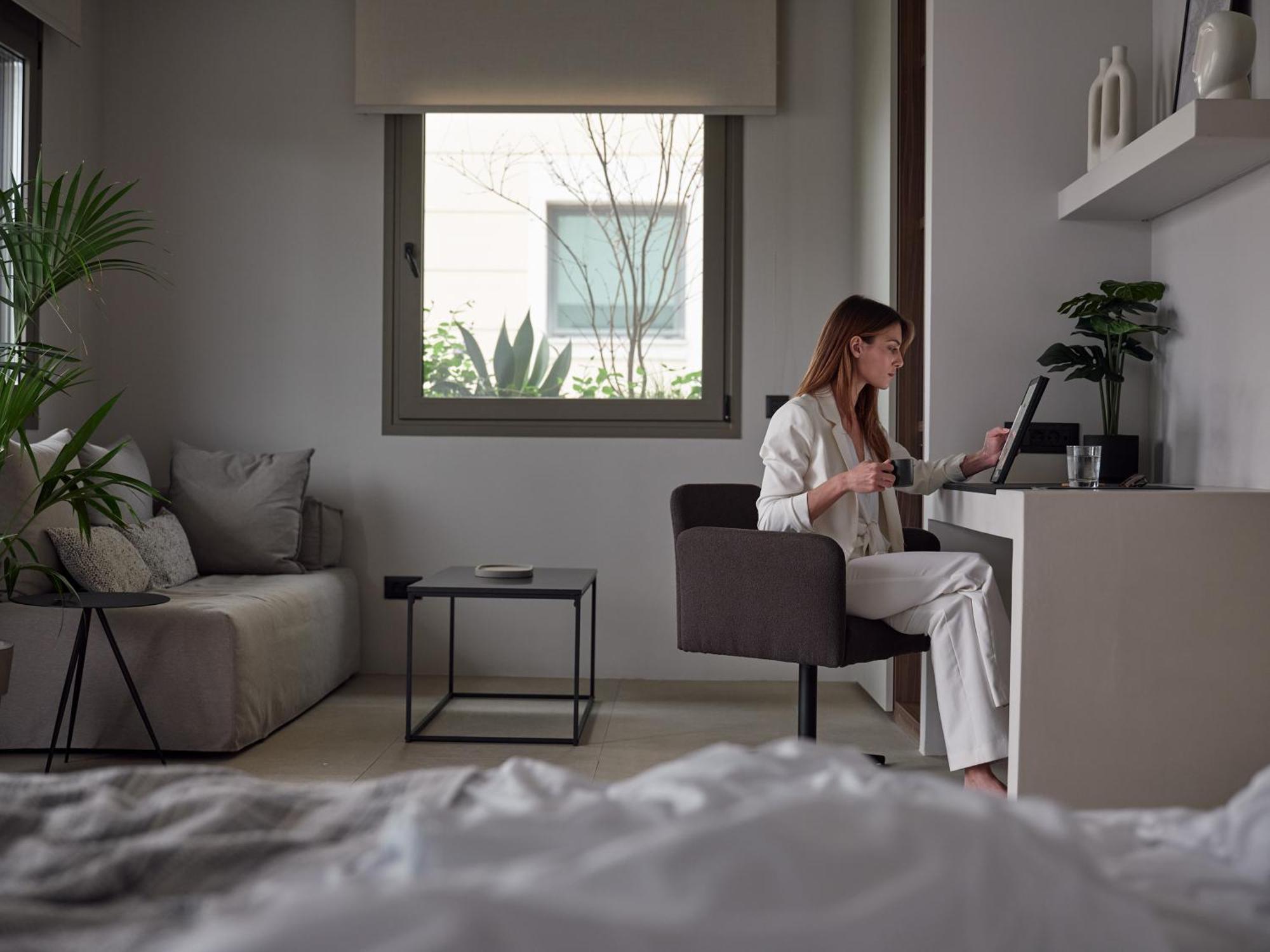 Bond Smart Living Suites Atenas Exterior foto
